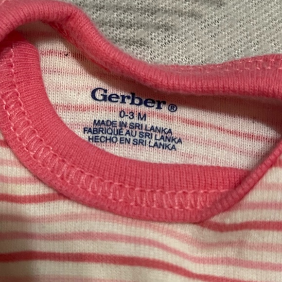 Gerber 0-3 Month Onesie Bundle - Picture 2 of 2